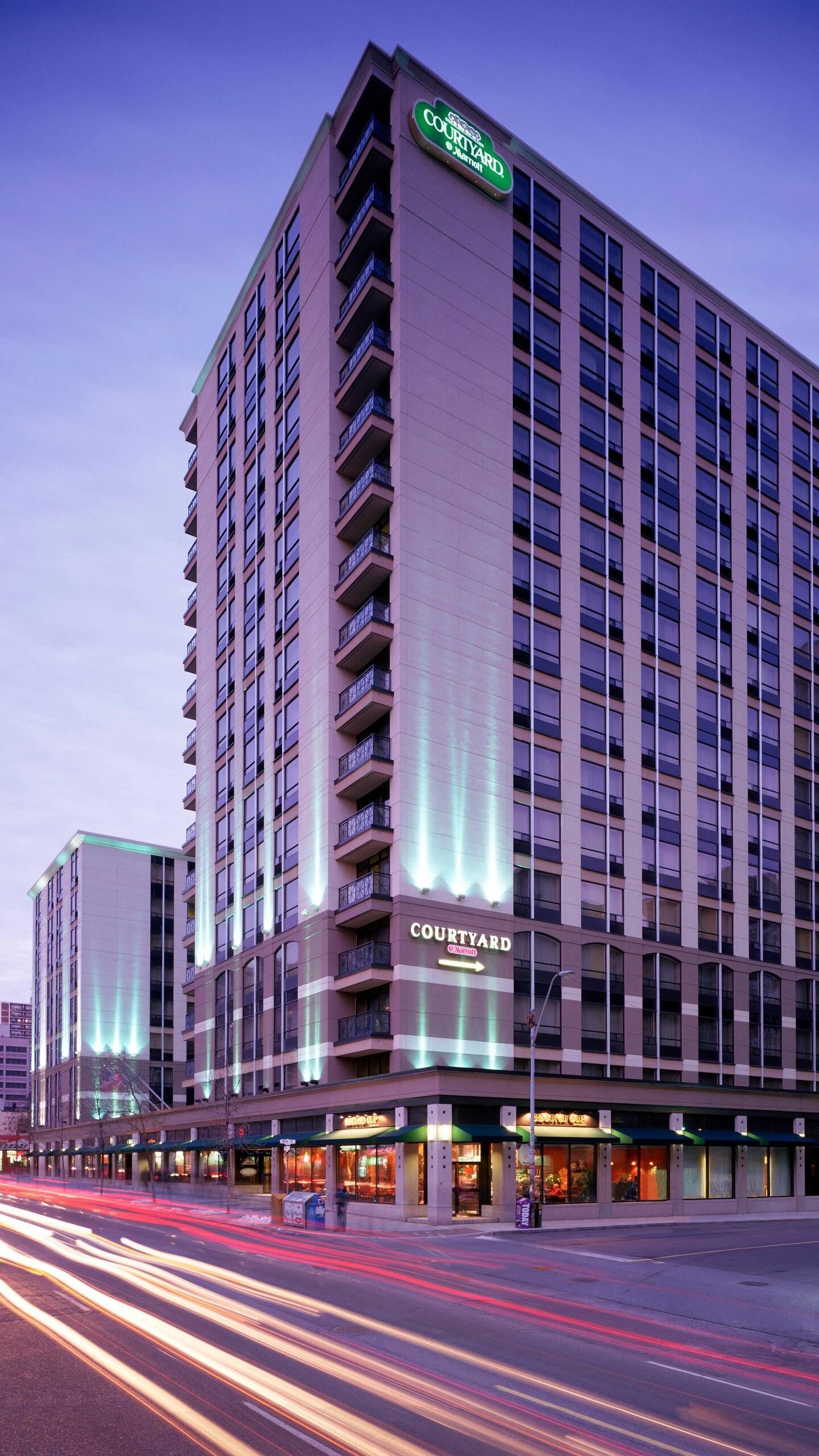 Courtyard by Marriott Toronto Downtown