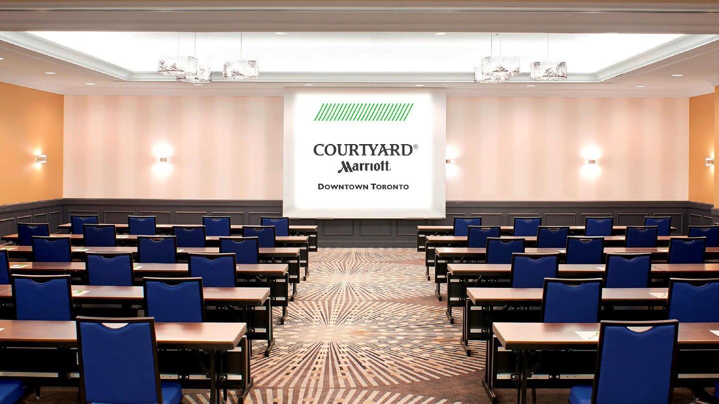 Courtyard by Marriott Toronto Downtown