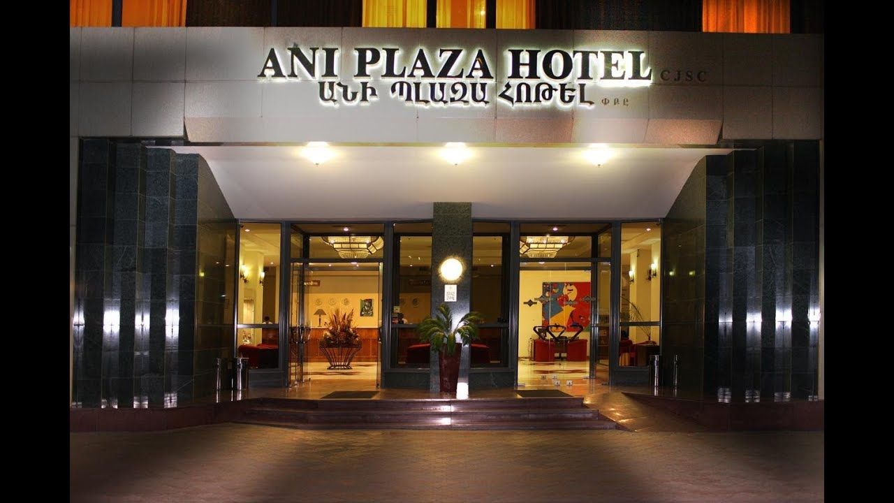 Ani Plaza Hotel