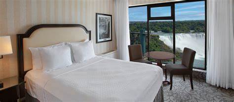 Crowne Plaza Niagara Falls - Fallsview Hotel