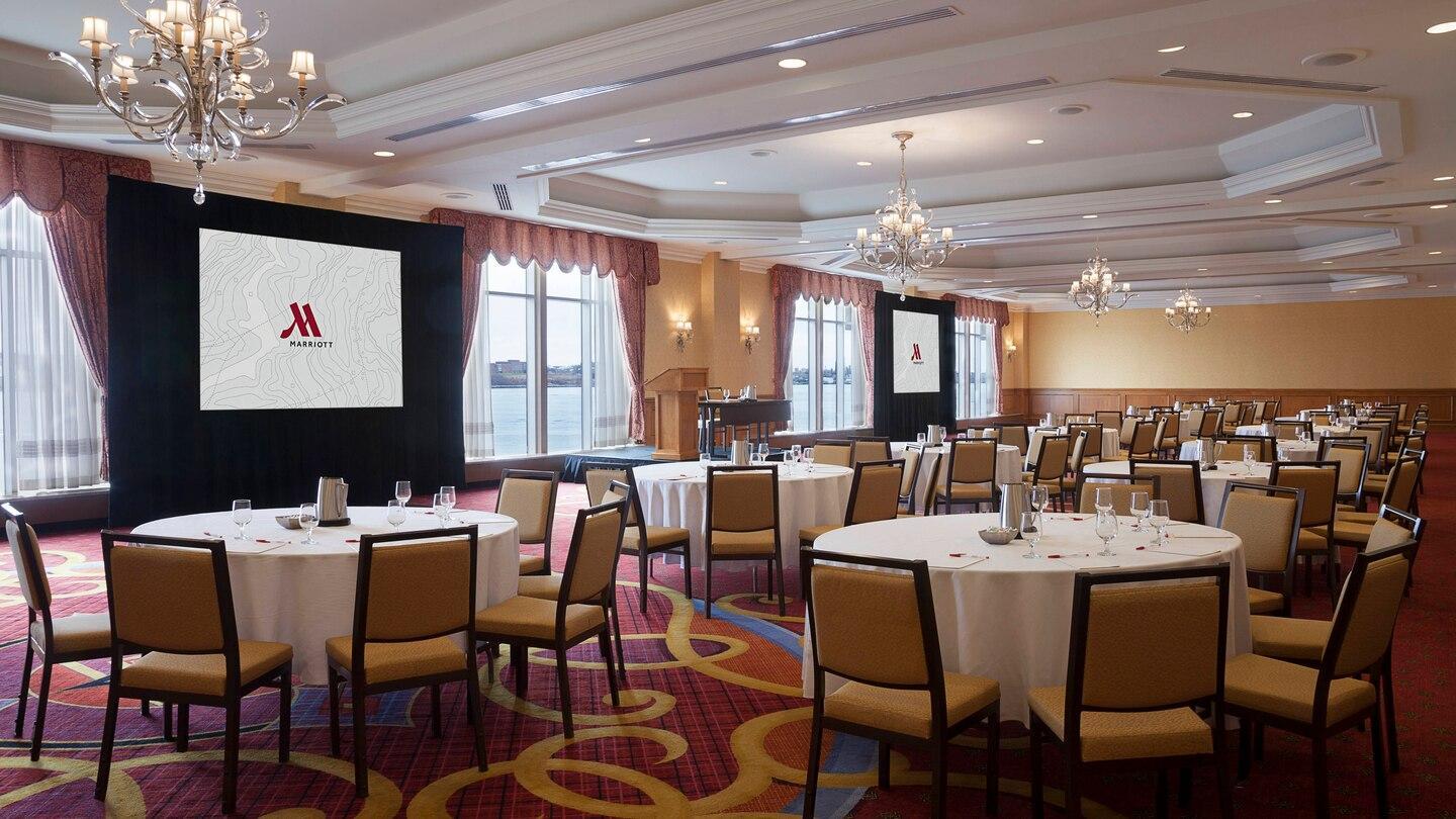 Halifax Marriott Harbourfront Hotel