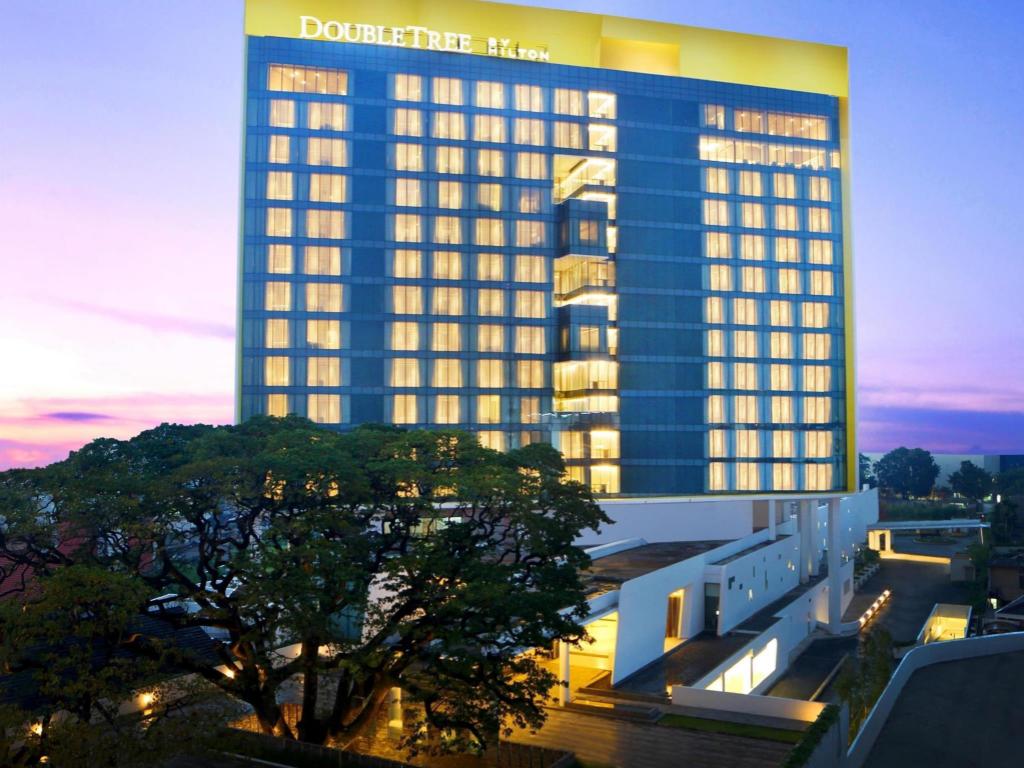 DoubleTree by Hilton Hotel Jakarta - Diponegoro