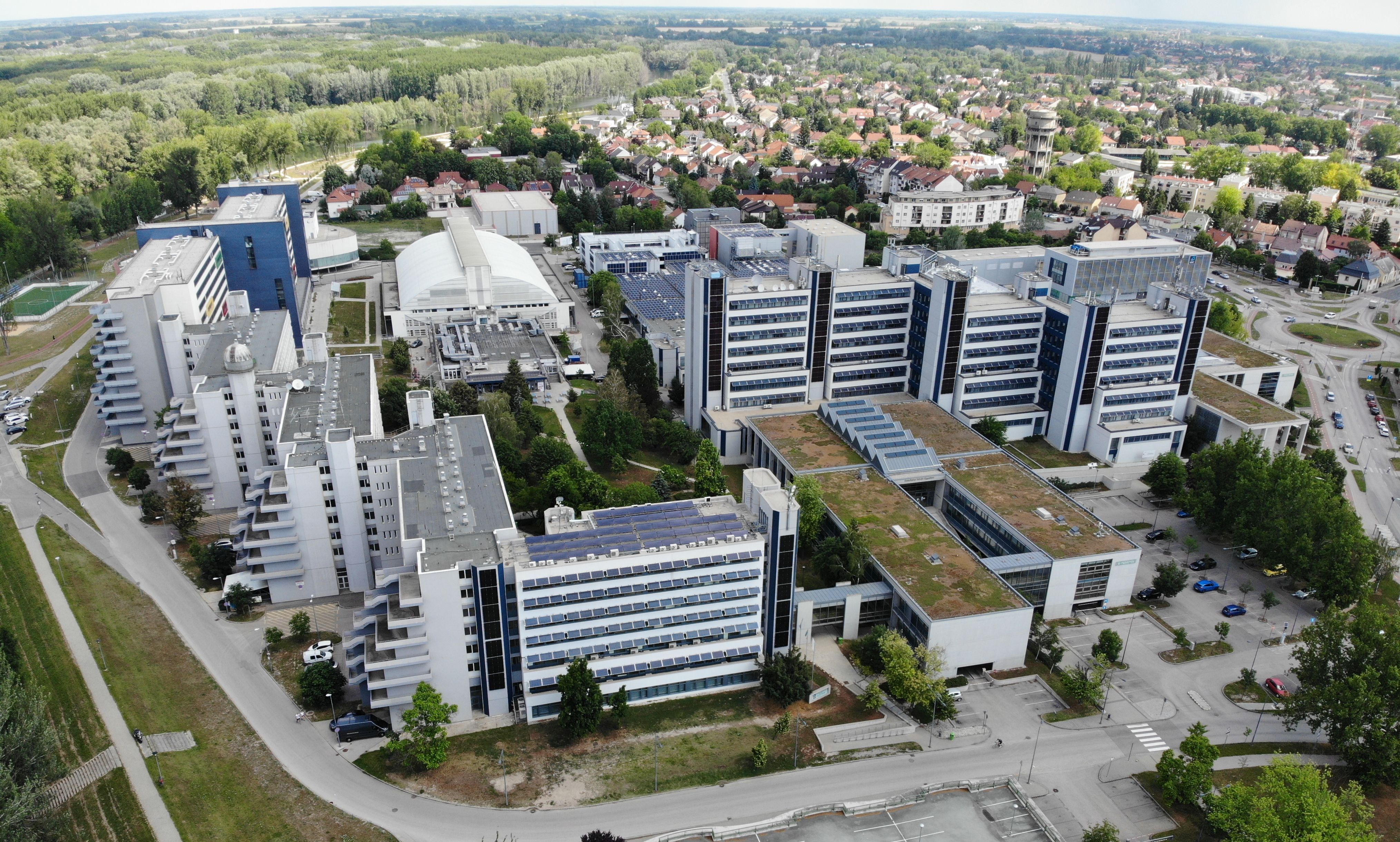 Szechenyi istvan University