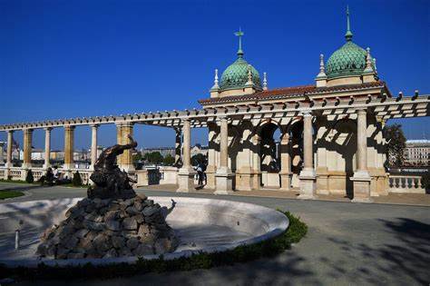 Castle Garden Bazaar