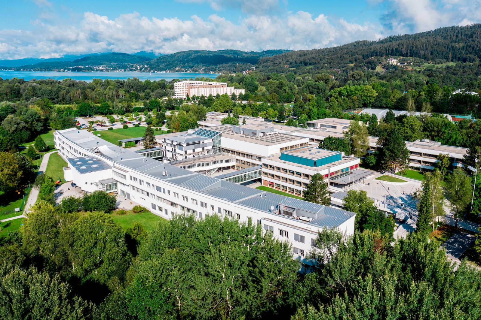 Alpen-Adria-Universitat Klagenfurt