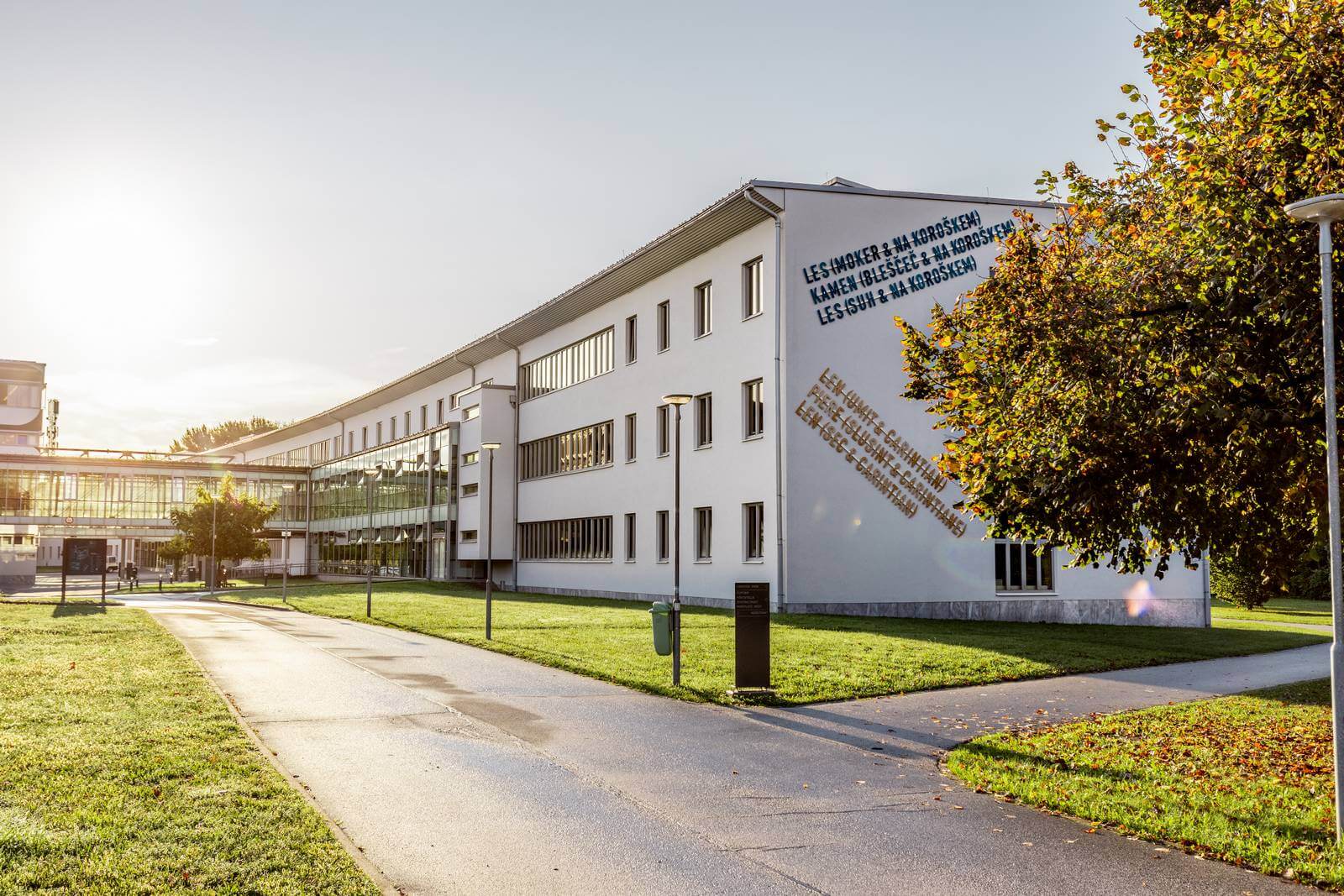 Alpen-Adria-Universitat Klagenfurt