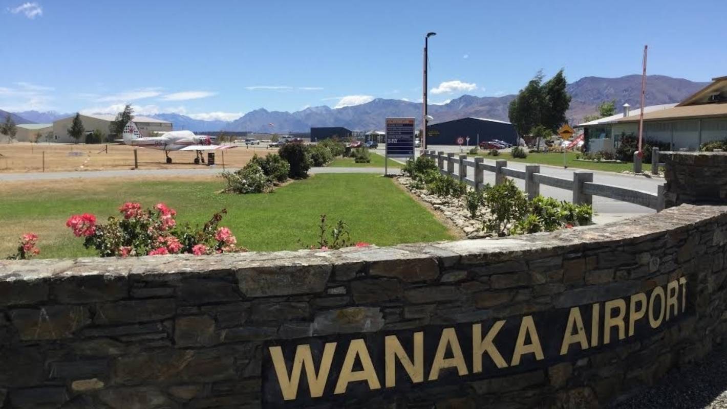 Wanaka Airport (NZWF)