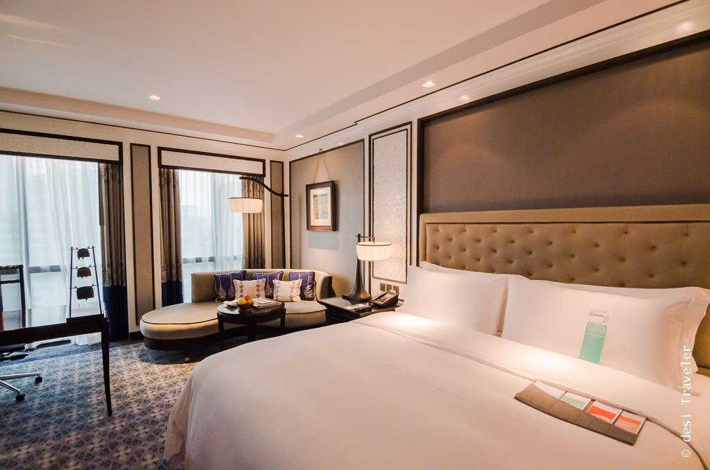 Plaza Athenee Bangkok, A Royal Meridien Hotel