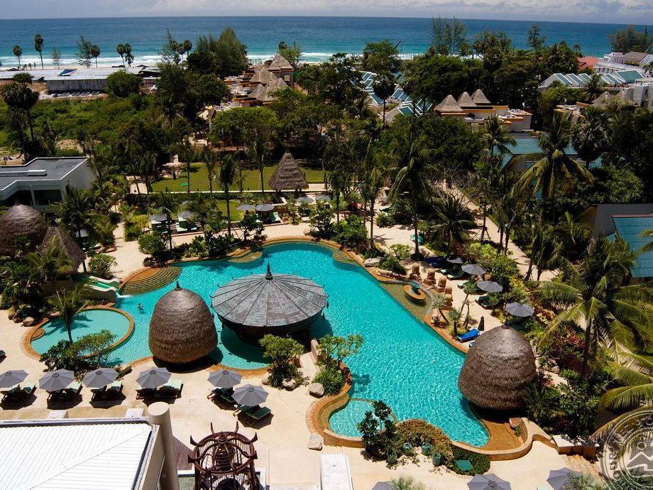 Movenpick Resort &amp; Spa Karon Beach Phuket