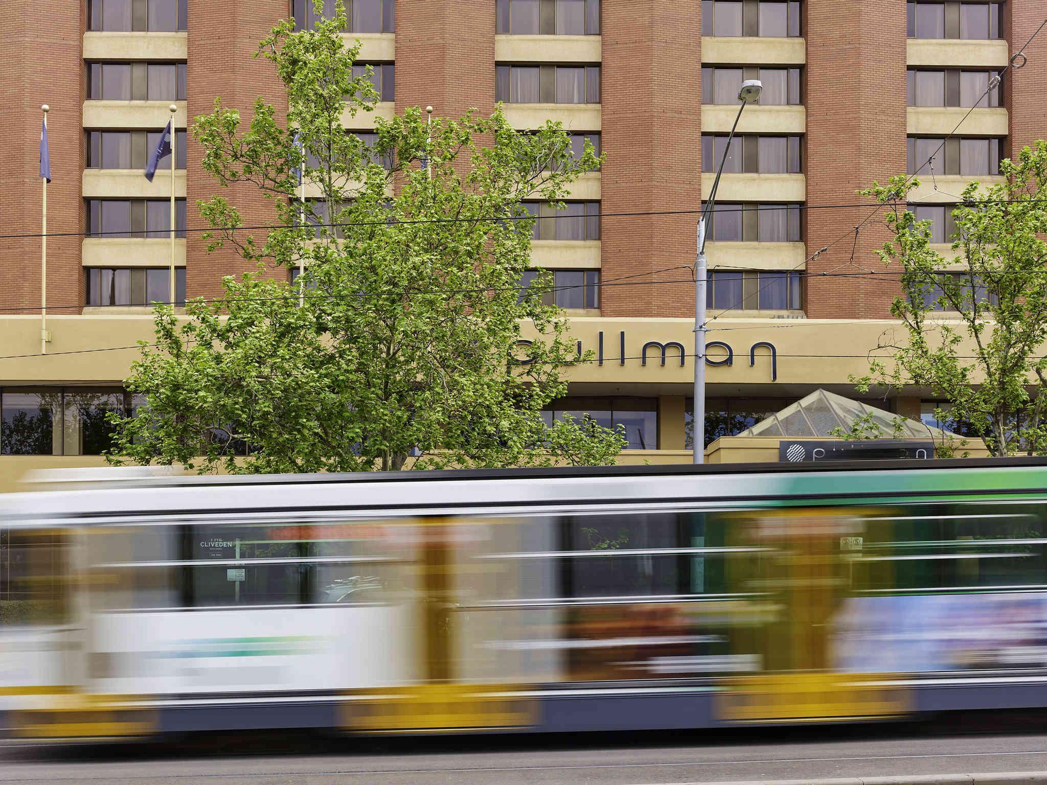 Pullman Melbourne On The Park