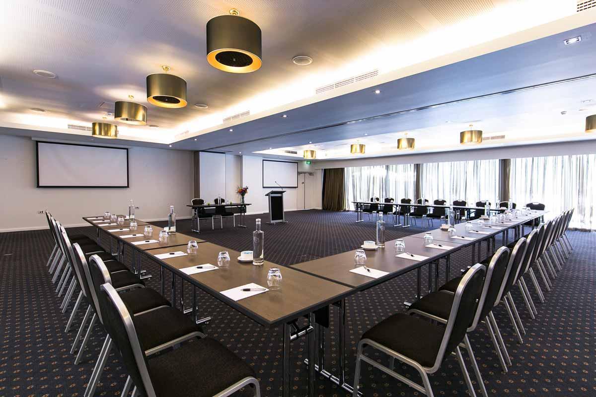 Esplanade Hotel Fremantle - by Rydges