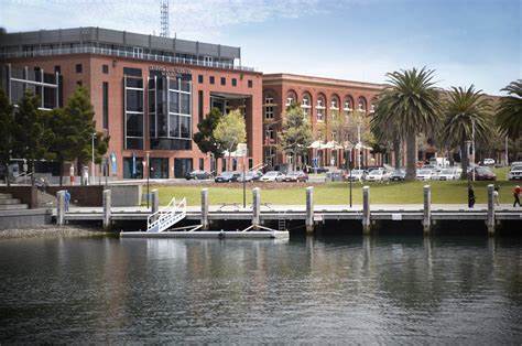 Deakin University Geelong Waterfront Campus