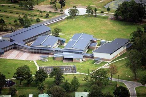 Kariong Mountains High School