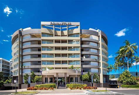 DoubleTree by Hilton Hotel Cairns