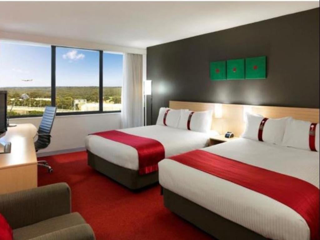 Holiday Inn Melbourne Airport