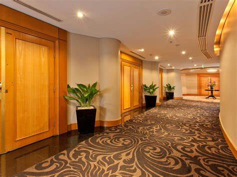 Radisson Hotel &amp; Suites Sydney