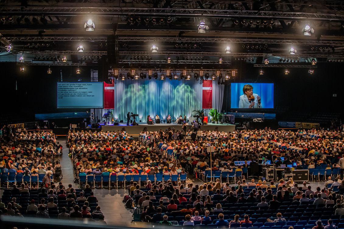 Hanns-Martin-Schleyer-Halle