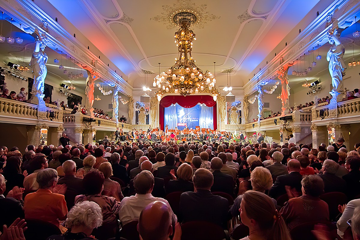 Concert and Ballhaus Neue Welt