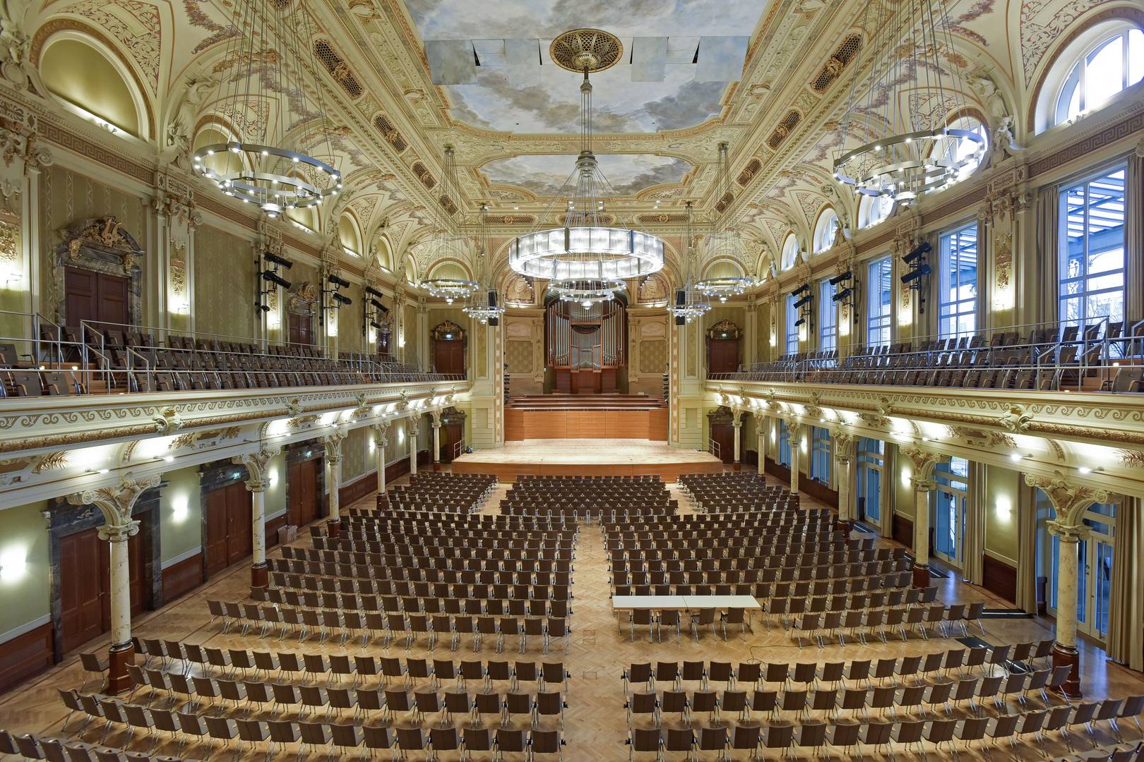 Historische Stadthalle Wuppertal GmbH