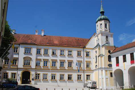 Cardinal Dopfner House