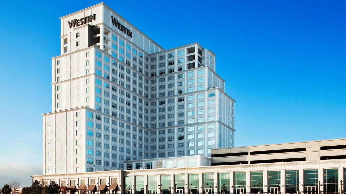 The Westin Lombard Yorktown Center