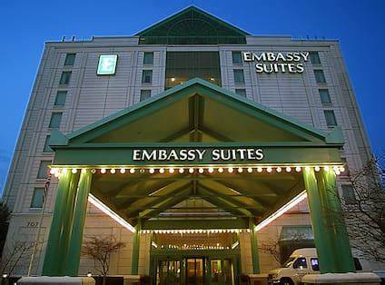 Embassy Suites by Hilton Chicago Lombard Oak Brook