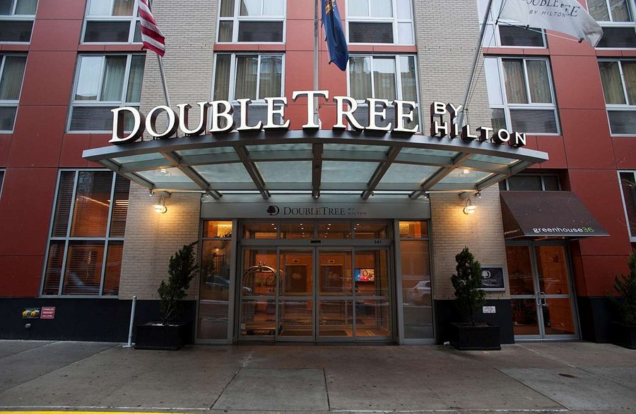 DoubleTree Suites by Hilton Hotel New York City