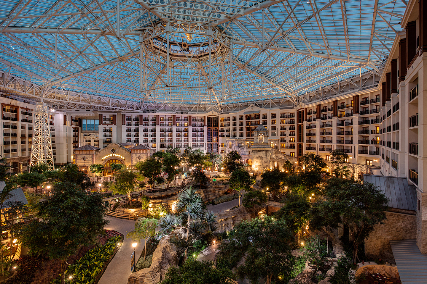 Gaylord Texan Resort &amp; Convention Center