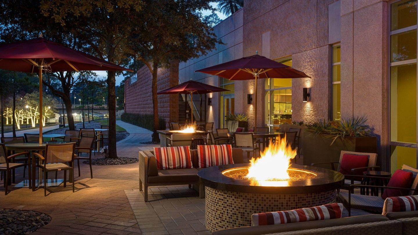 The Woodlands Waterway Marriott Hotel