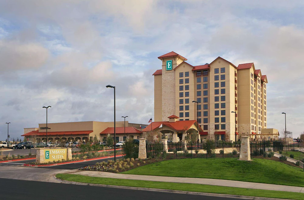 Embassy Suites by Hilton San Marcos Hotel