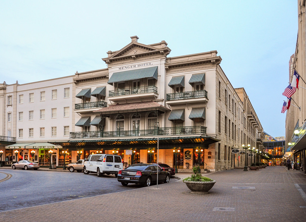 Menger Hotel