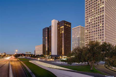 DoubleTree by Hilton Hotel Houston - Greenway