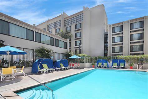 Holiday Inn Hotel and Suites Anaheim